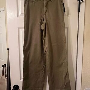 Women olive pants